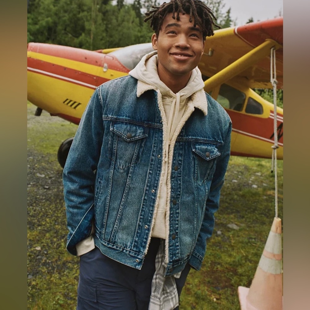 AE Denim Sherpa Trucker Jacket